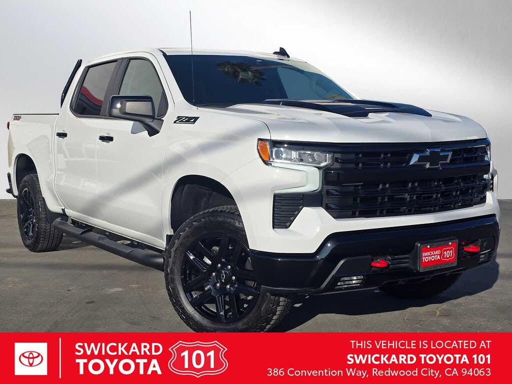 2024 Chevrolet Silverado 1500 LT Trail Boss Crew Cab 4WD