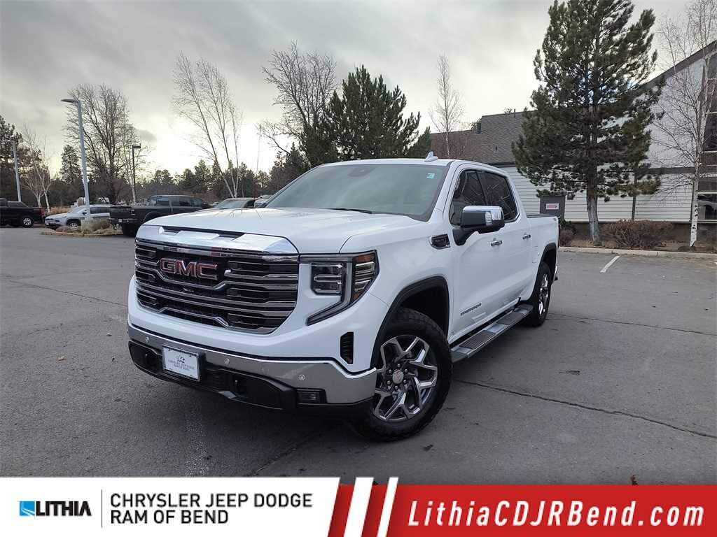 2025 GMC Sierra 1500 SLT Crew Cab 4WD