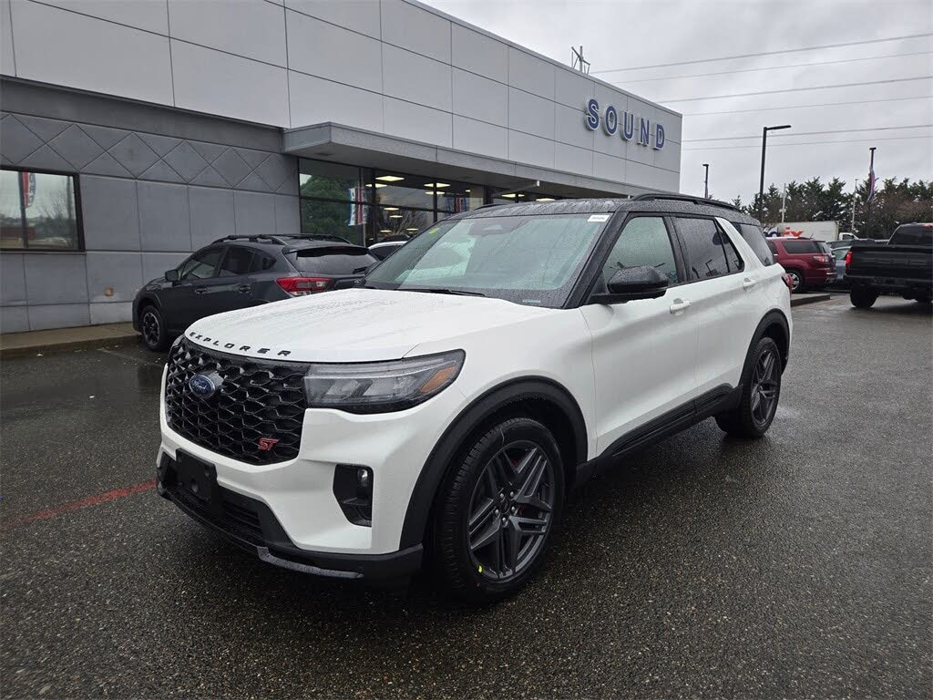 2026 Ford Explorer ST AWD