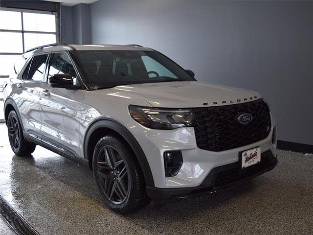 2026 Ford Explorer ST AWD