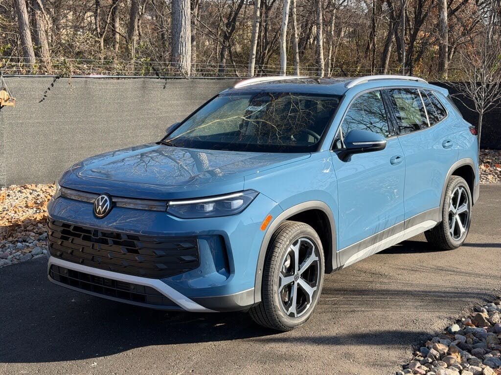 2026 Volkswagen Tiguan SE 4Motion