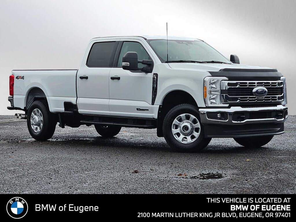 2023 Ford F-350 Super Duty XLT Crew Cab LB 4WD