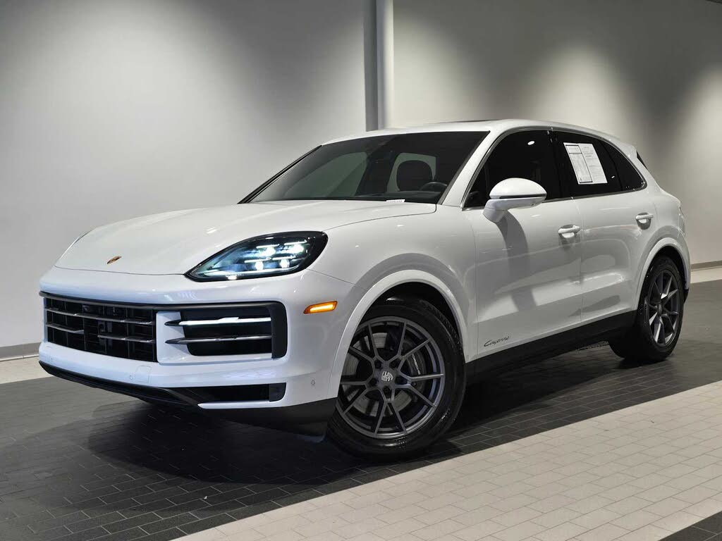 2024 Porsche Cayenne AWD