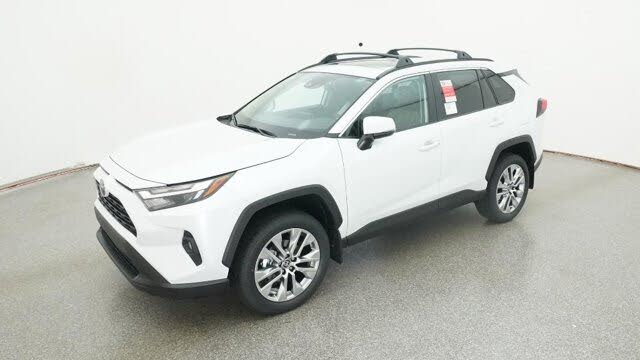 2025 Toyota RAV4 XLE Premium FWD