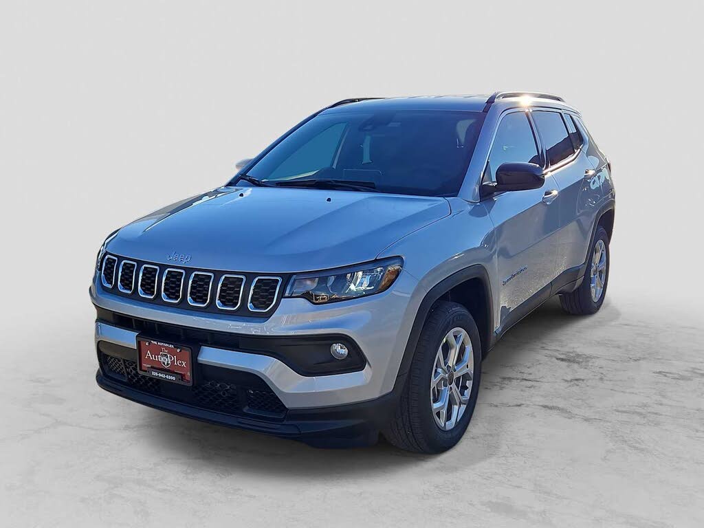 2026 Jeep Compass Latitude 4WD