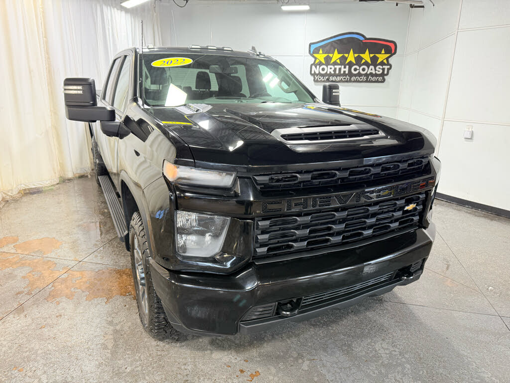 2022 Chevrolet Silverado 2500HD Custom Crew Cab 4WD