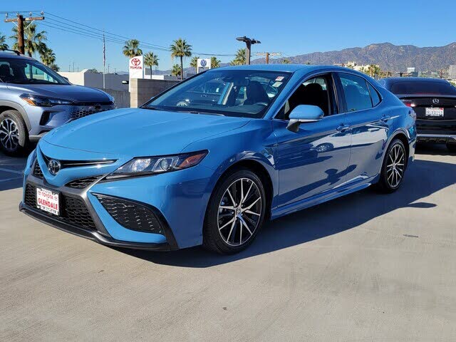 2023 Toyota Camry SE FWD