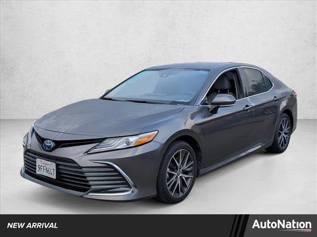 2023 Toyota Camry Hybrid XLE FWD