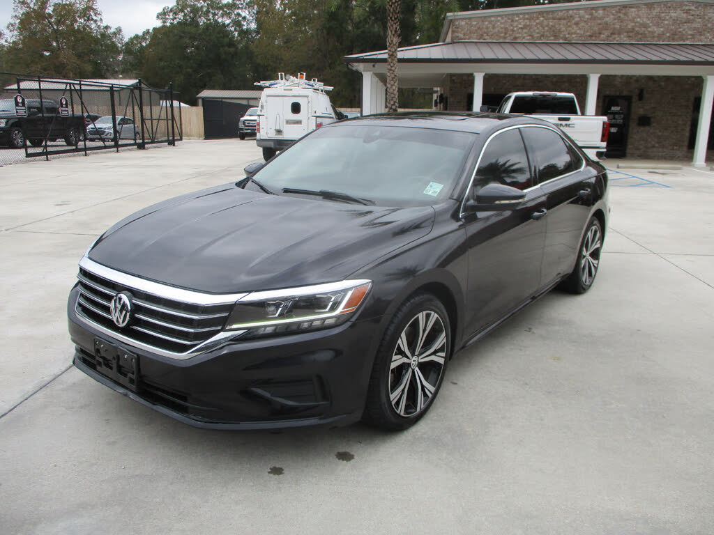 2021 Volkswagen Passat 2.0T SE FWD