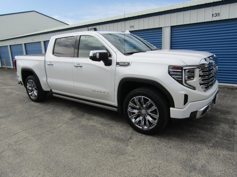 2023 GMC Sierra 1500 Denali Crew Cab 4WD