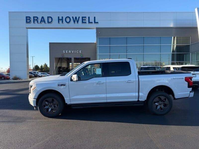 2025 Ford F-150 Lightning Lariat SuperCrew AWD