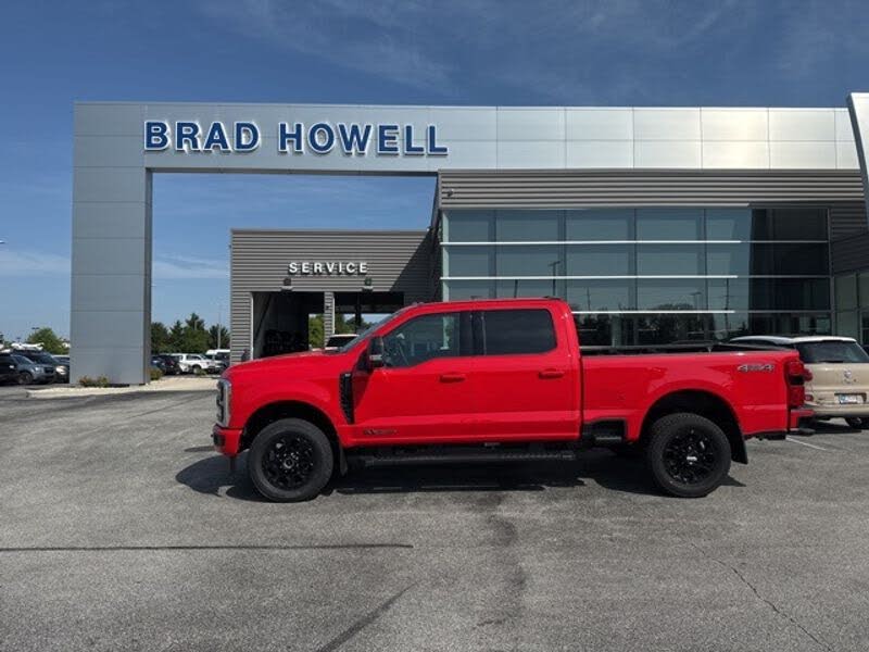 2025 Ford F-250 Super Duty XLT Crew Cab 4WD