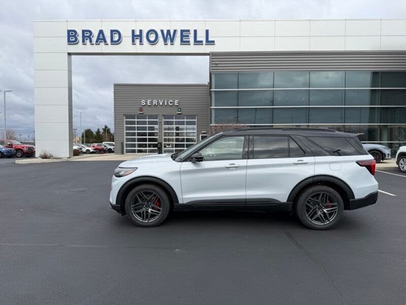 2026 Ford Explorer ST AWD