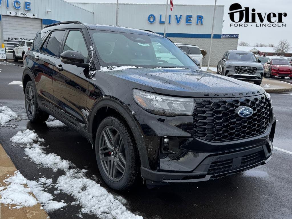 2026 Ford Explorer ST-Line AWD