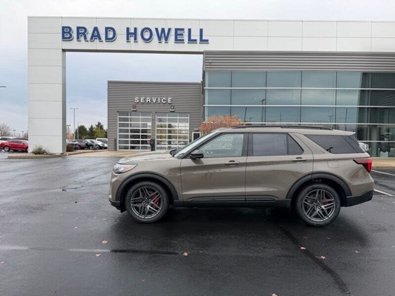 2026 Ford Explorer ST AWD