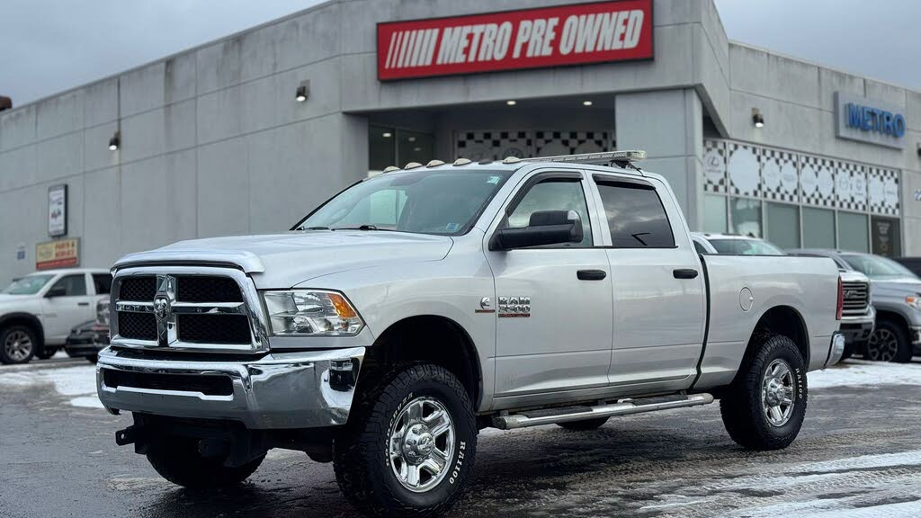 RAM 3500 ST Crew Cab 4WD 2017