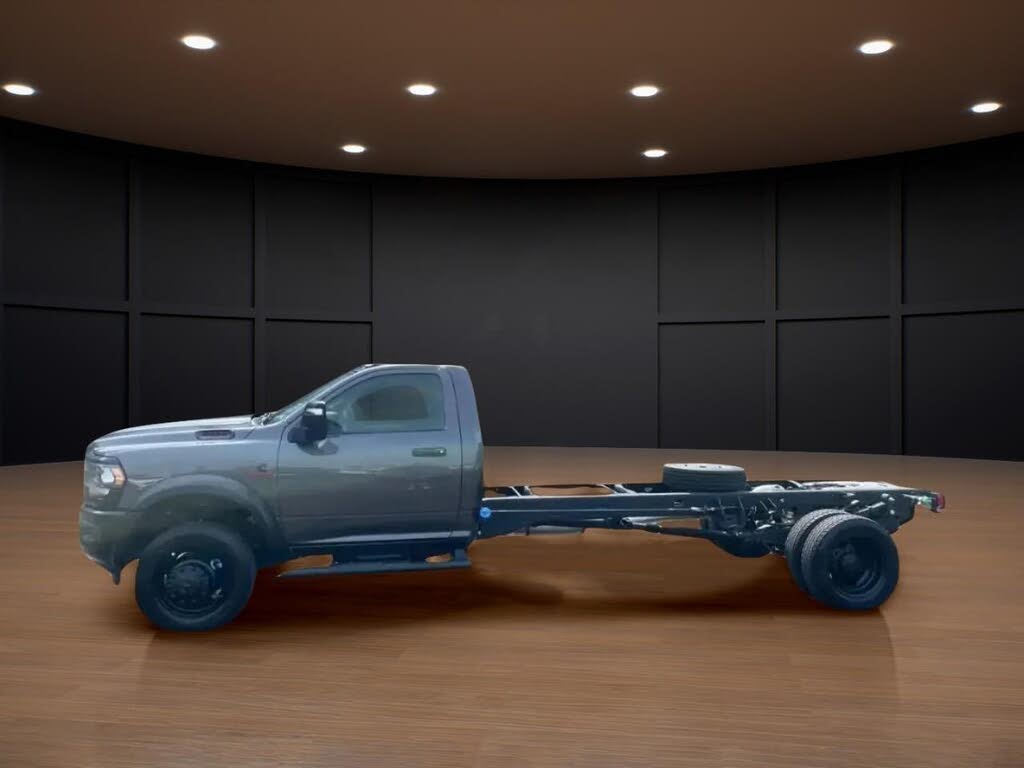2024 RAM 5500 Chassis