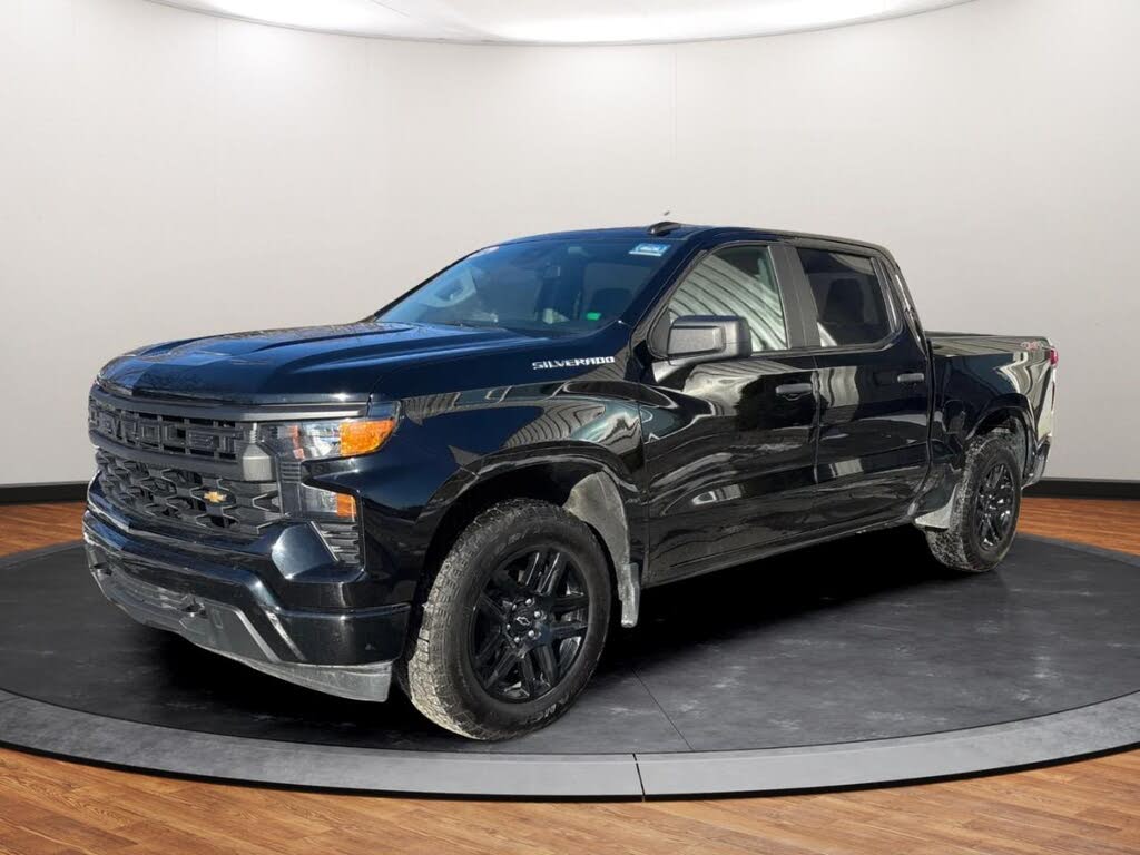 2024 Chevrolet Silverado 1500 Custom Crew Cab 4WD