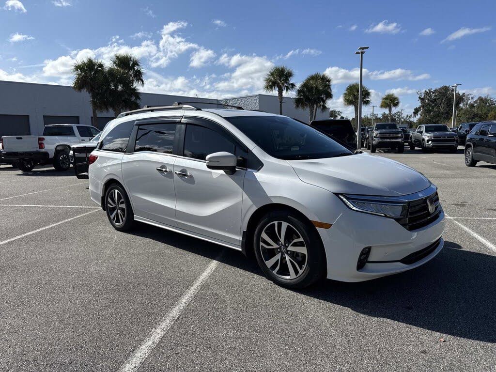 2023 Honda Odyssey Touring FWD