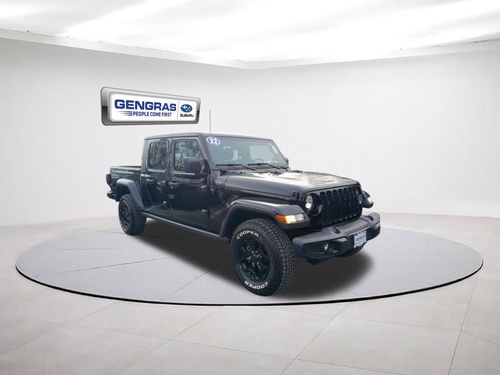 2022 Jeep Gladiator Willys Sport Crew Cab 4WD
