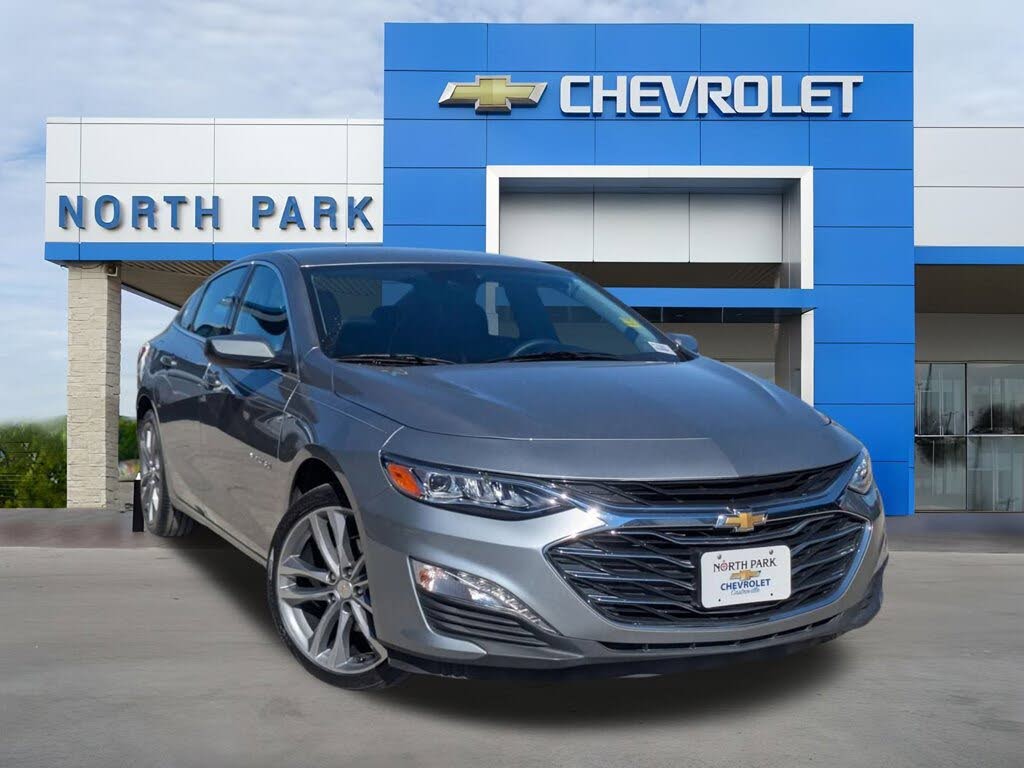 2023 Chevrolet Malibu LT with 2LT FWD