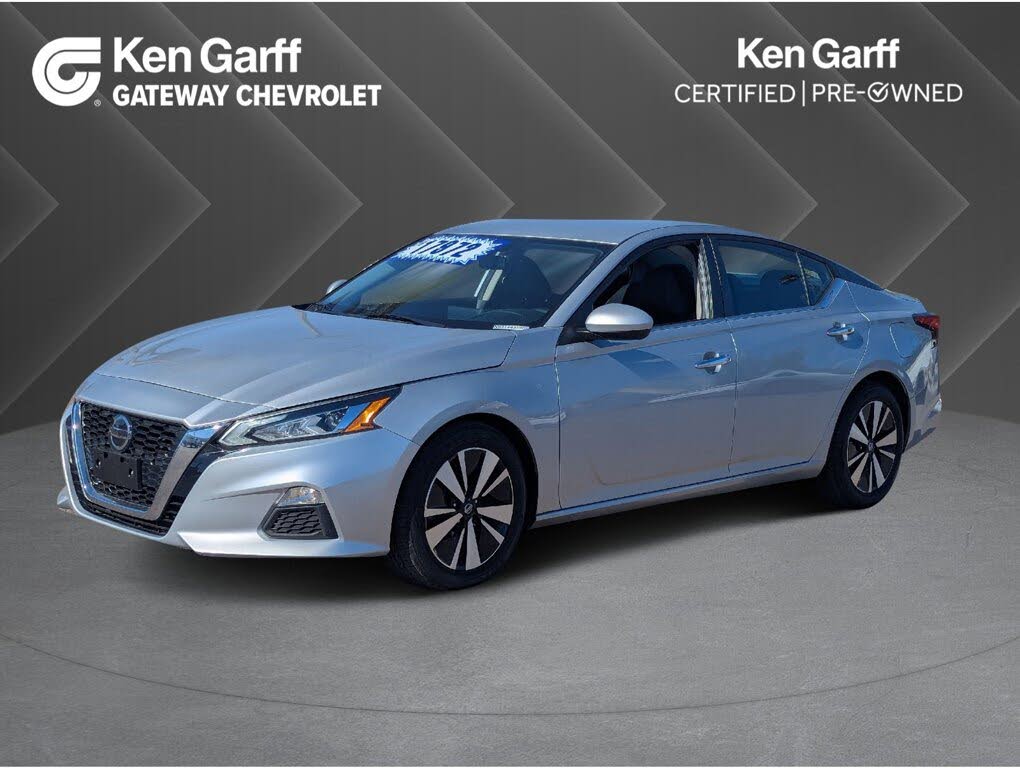 2022 Nissan Altima 2.5 SV FWD