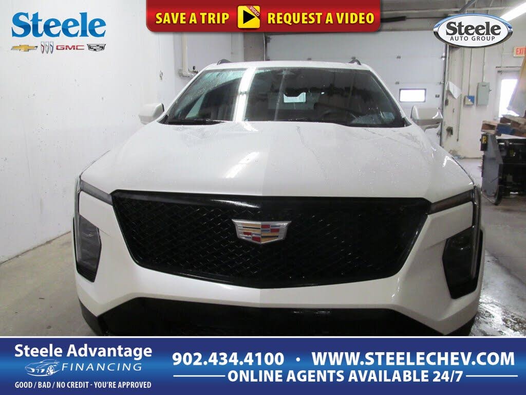 Cadillac XT4 Sport AWD 2025