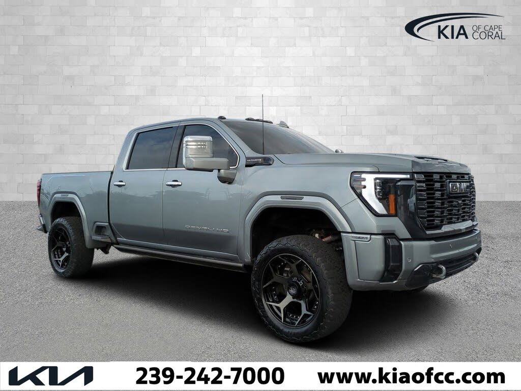 2024 GMC Sierra 2500HD Denali Ultimate Crew Cab 4WD