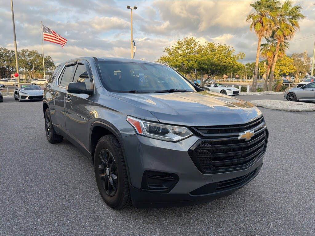 2021 Chevrolet Traverse LS FWD