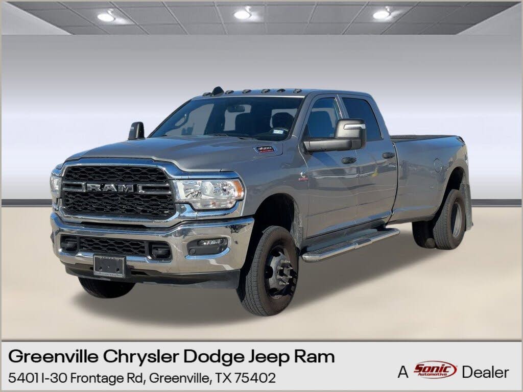 2024 RAM 3500 Tradesman Crew Cab LB DRW 4WD