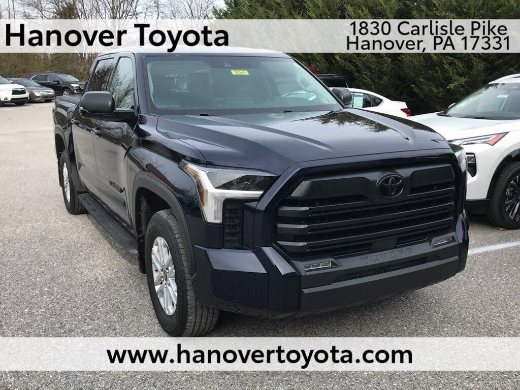 2024 Toyota Tundra SR5 CrewMax Cab 4WD
