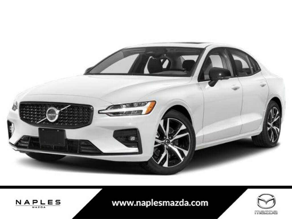 2024 Volvo S60 B5 Plus Dark Theme FWD