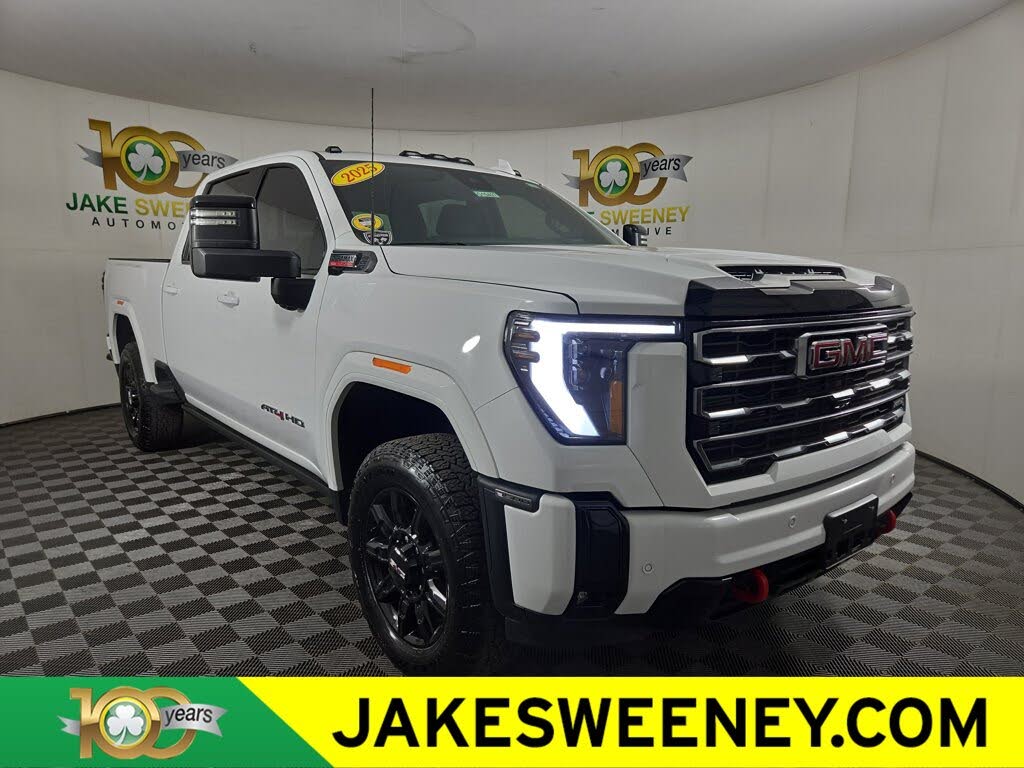 2025 GMC Sierra 3500HD AT4 Crew Cab 4WD
