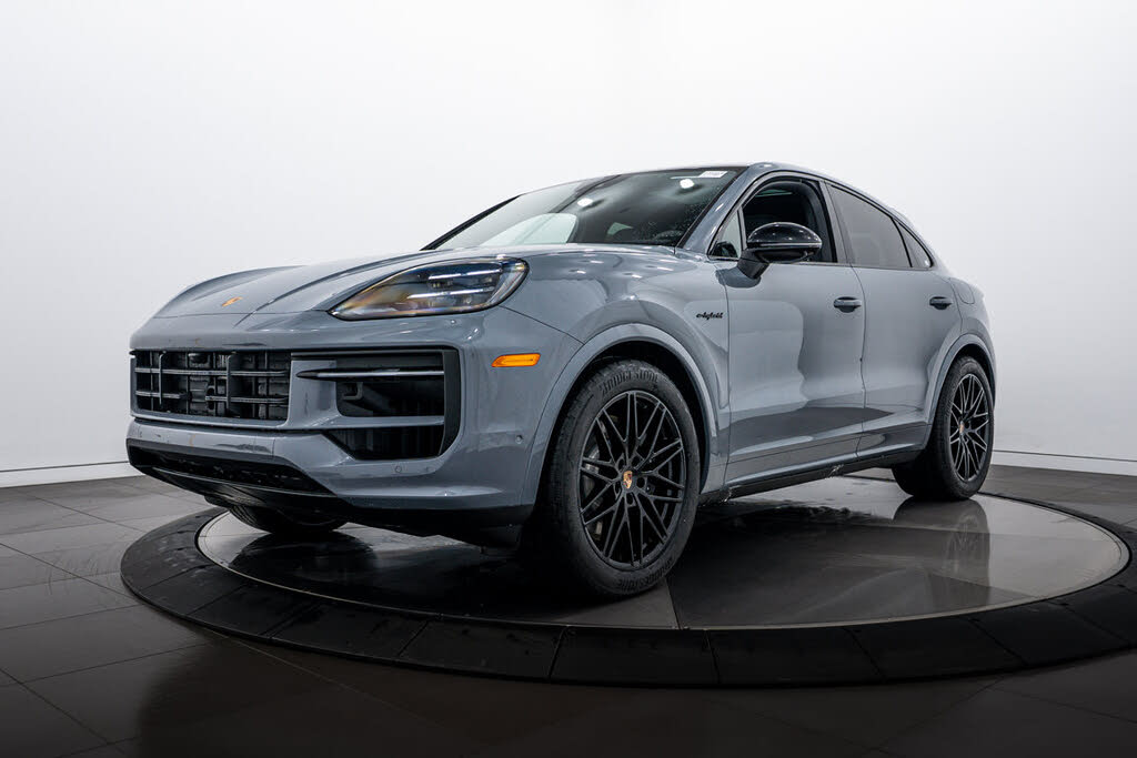 2026 Porsche Cayenne Coupe AWD