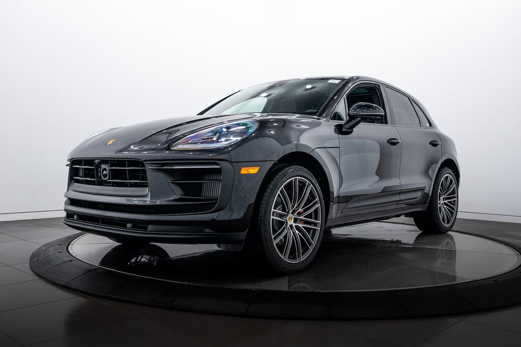 2026 Porsche Macan S AWD