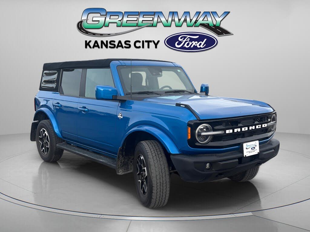 2021 Ford Bronco Outer Banks 4-Door 4WD