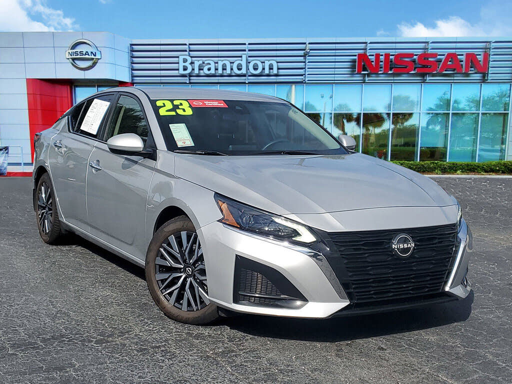 2023 Nissan Altima 2.5 SV FWD