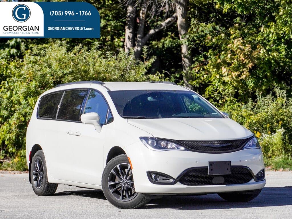 2020 Chrysler Pacifica Launch Edition AWD