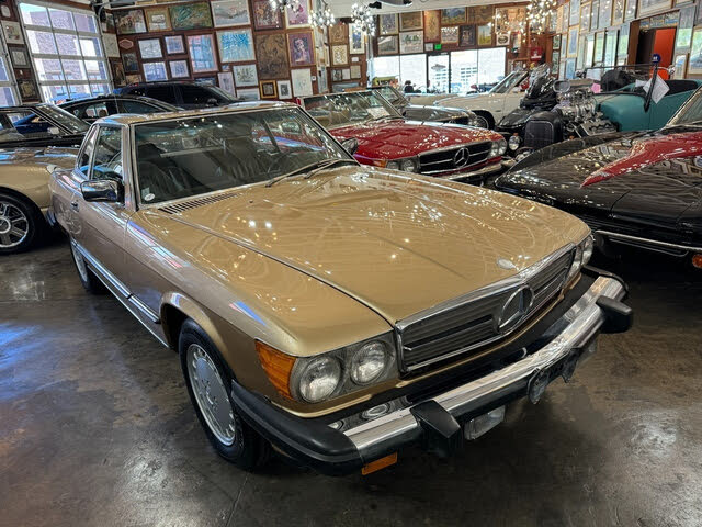 1987 Mercedes-Benz SL-Class 560SL