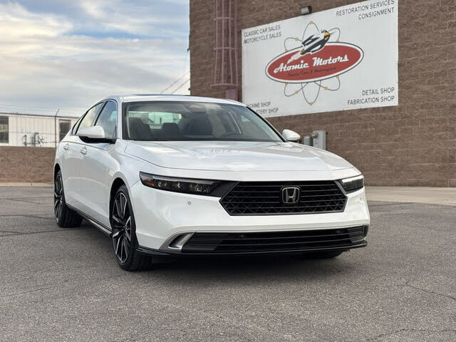 2025 Honda Accord Hybrid Touring FWD