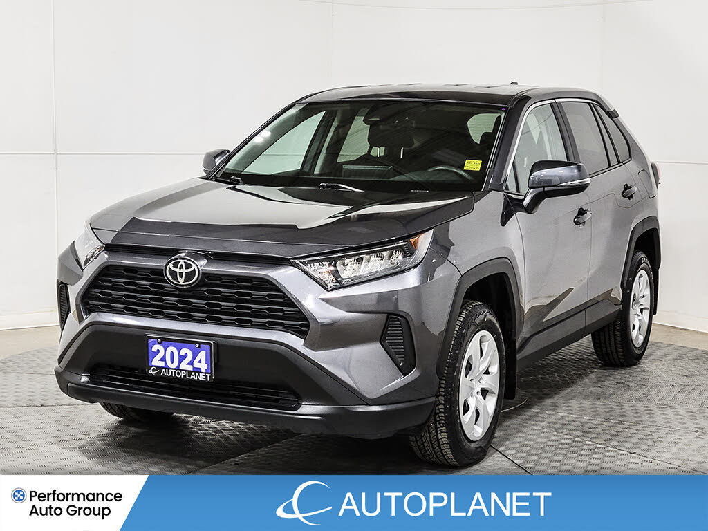 Toyota RAV4 LE AWD 2024