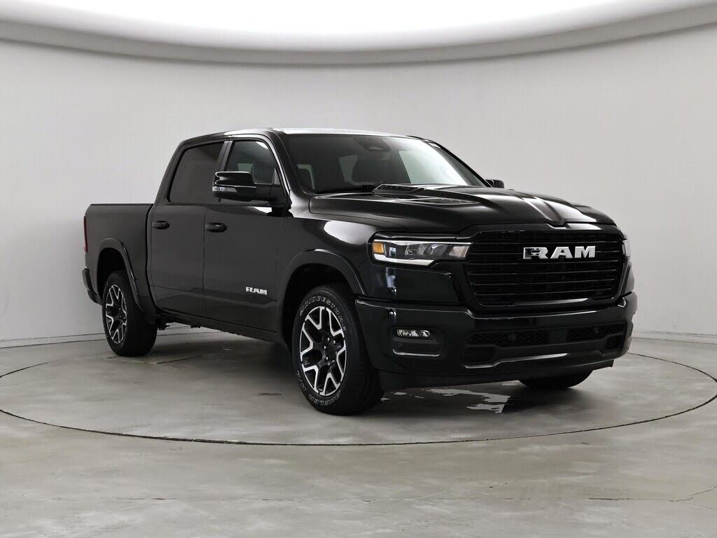 2025 RAM 1500 Laramie Crew Cab RWD