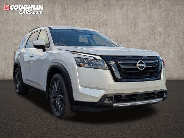 2025 Nissan Pathfinder SL 4WD
