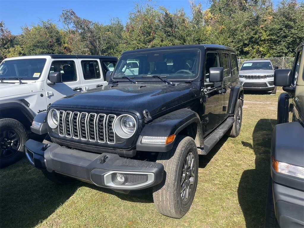 2026 Jeep Wrangler Sahara 4-Door 4WD