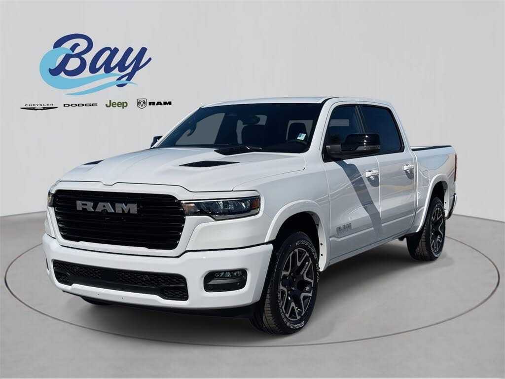 2026 RAM 1500 Laramie Crew Cab 4WD