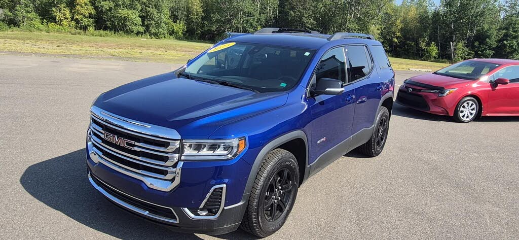 2023 GMC Acadia AT4 AWD