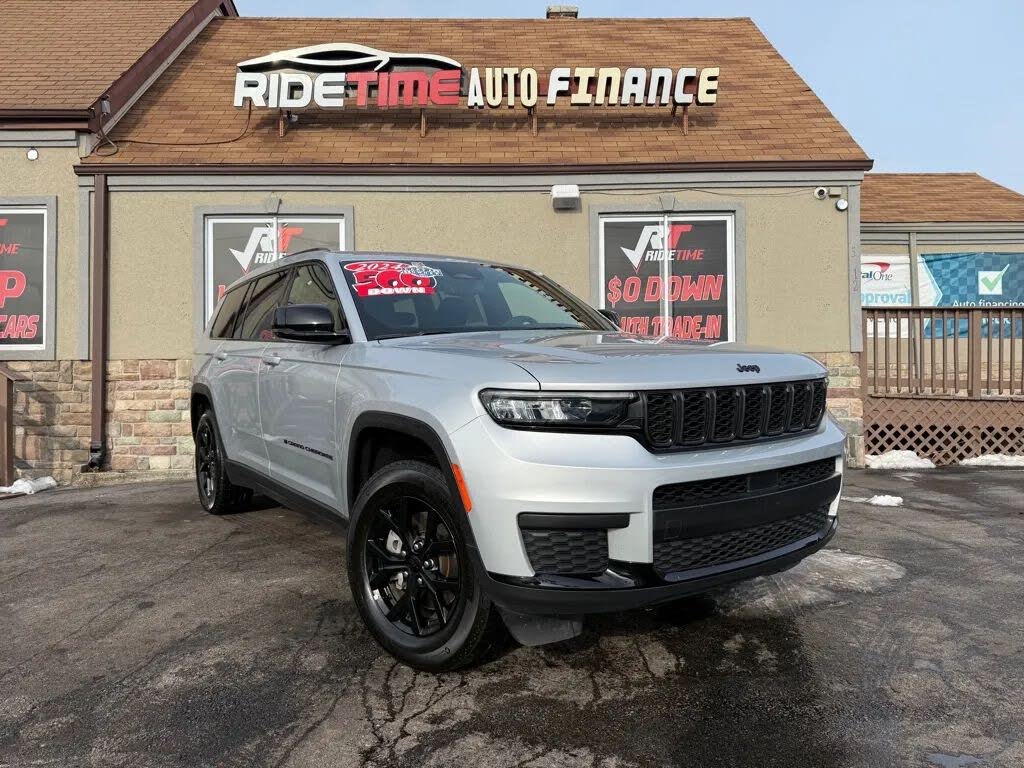 2024 Jeep Grand Cherokee L Altitude 4WD