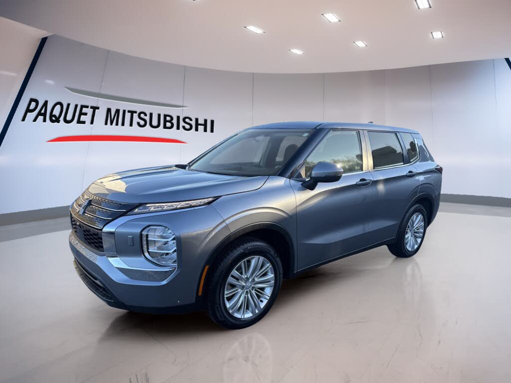 2022 Mitsubishi Outlander ES S-AWC