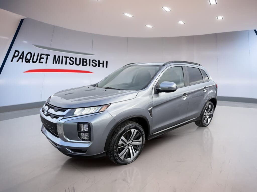 2023 Mitsubishi RVR SEL AWC