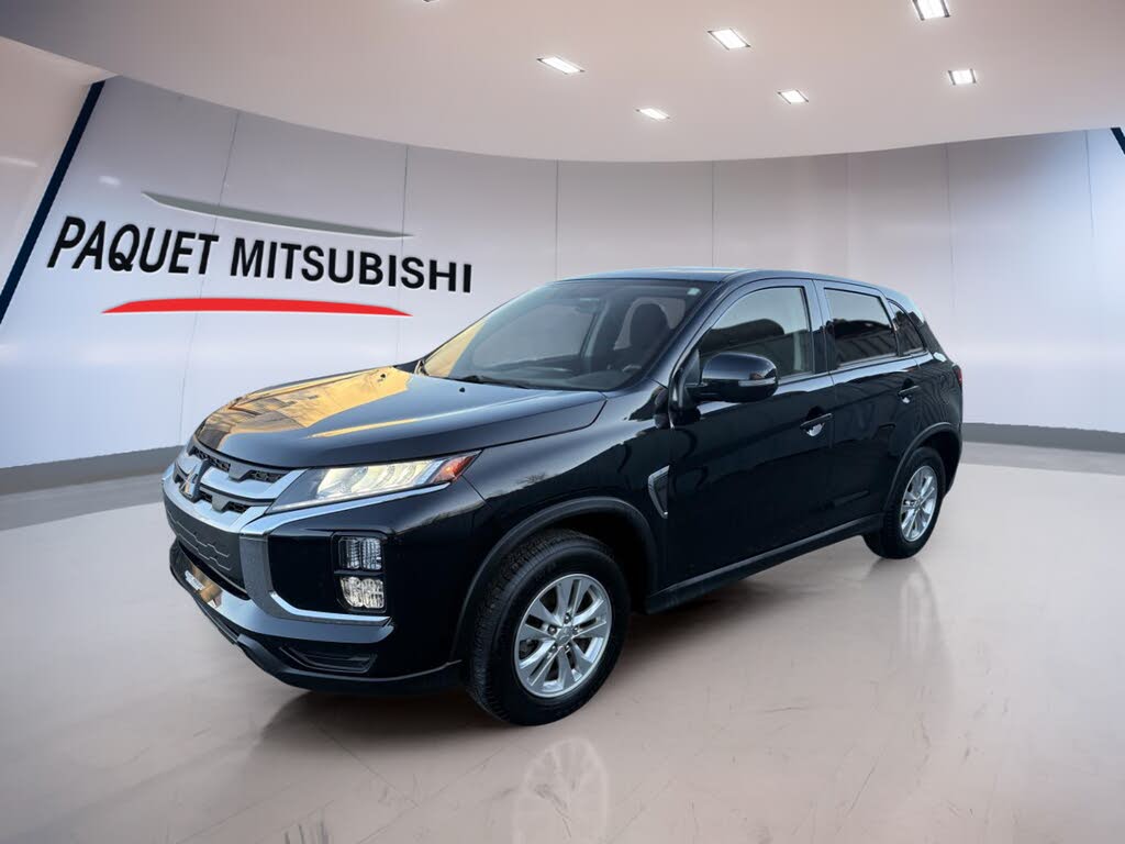 2023 Mitsubishi RVR SE FWD